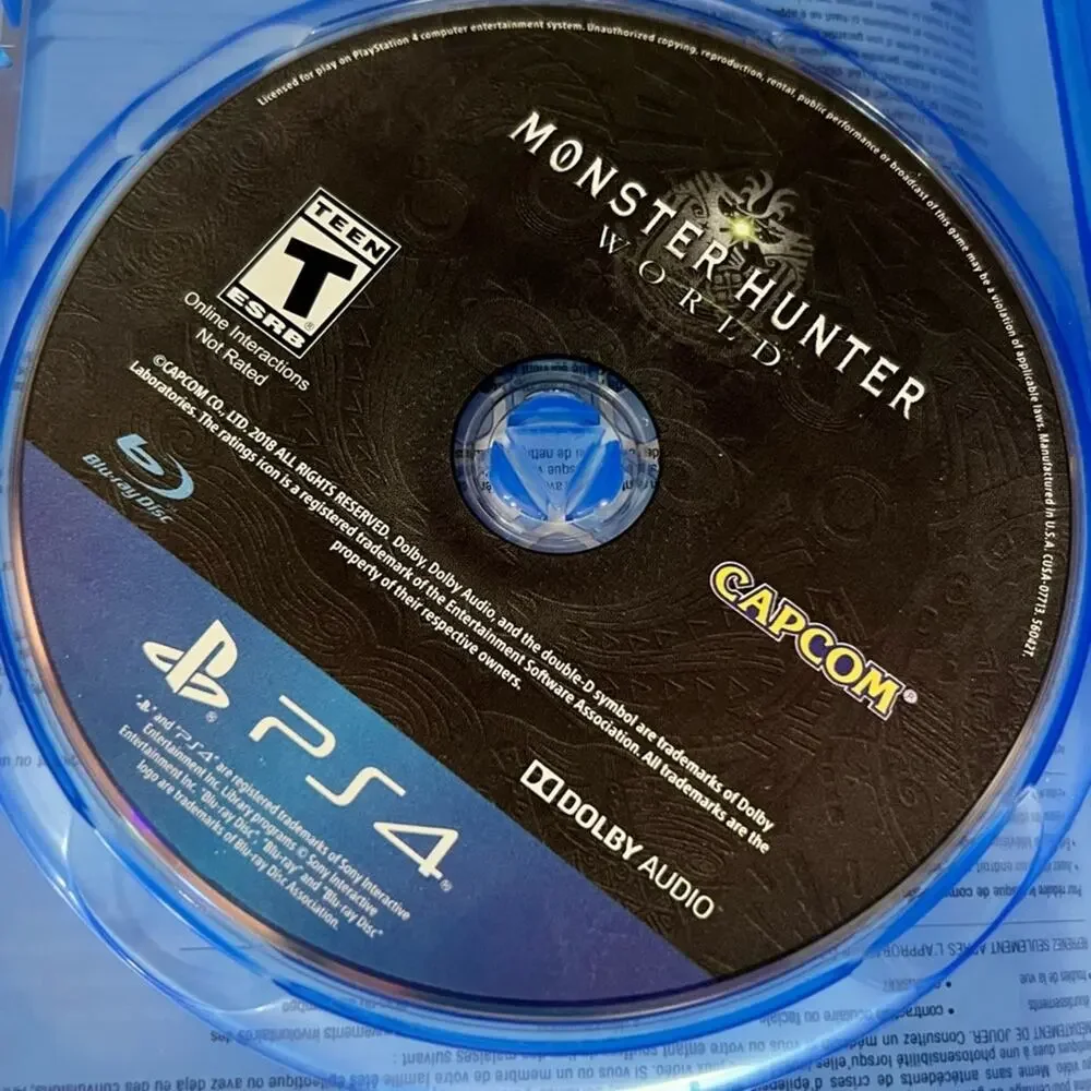 MONSTER Hunter World - (PS4, 2018) Playstation 4 Complete in box and tested